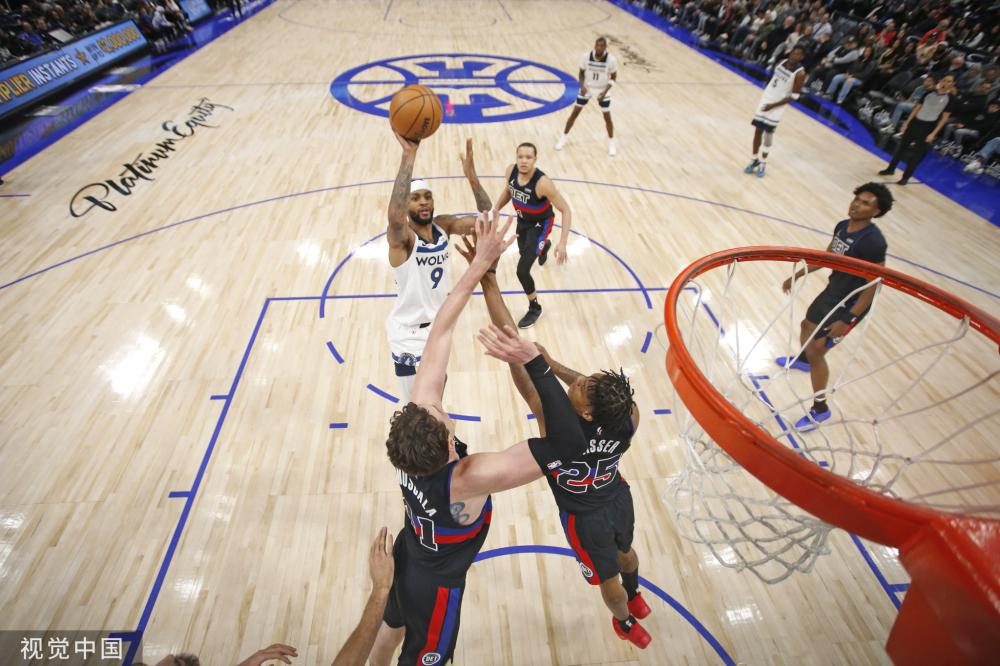 在一次激烈 在一次激烈