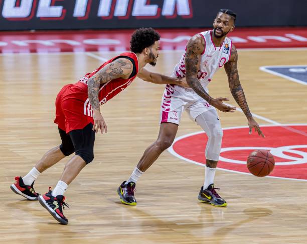 还凭借5粒 还凭借5粒