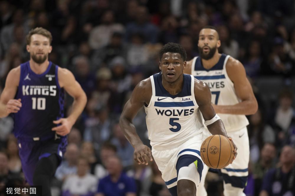 更展现了他 更展现了他